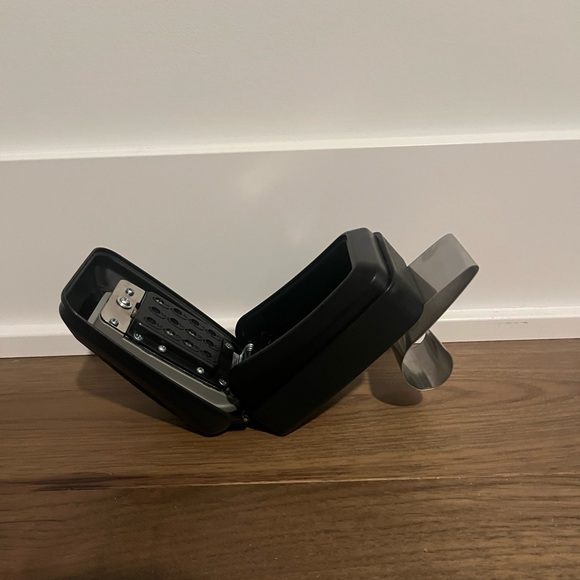 Other 223 Upgrade Sl591 Car Window Punch Button Lock Box Car Lock Box